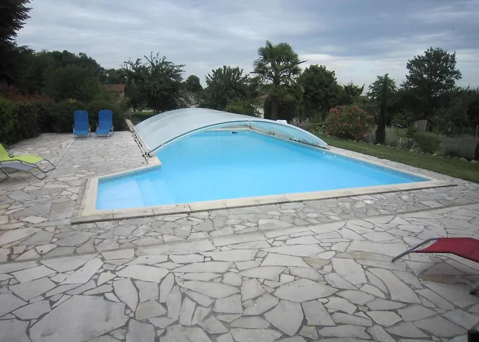 Avec Piscine à La Campagne